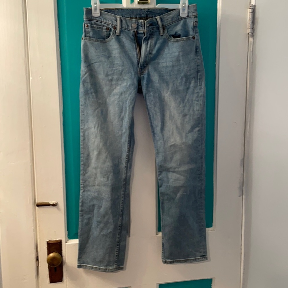 Men’s Levi 514 jeans